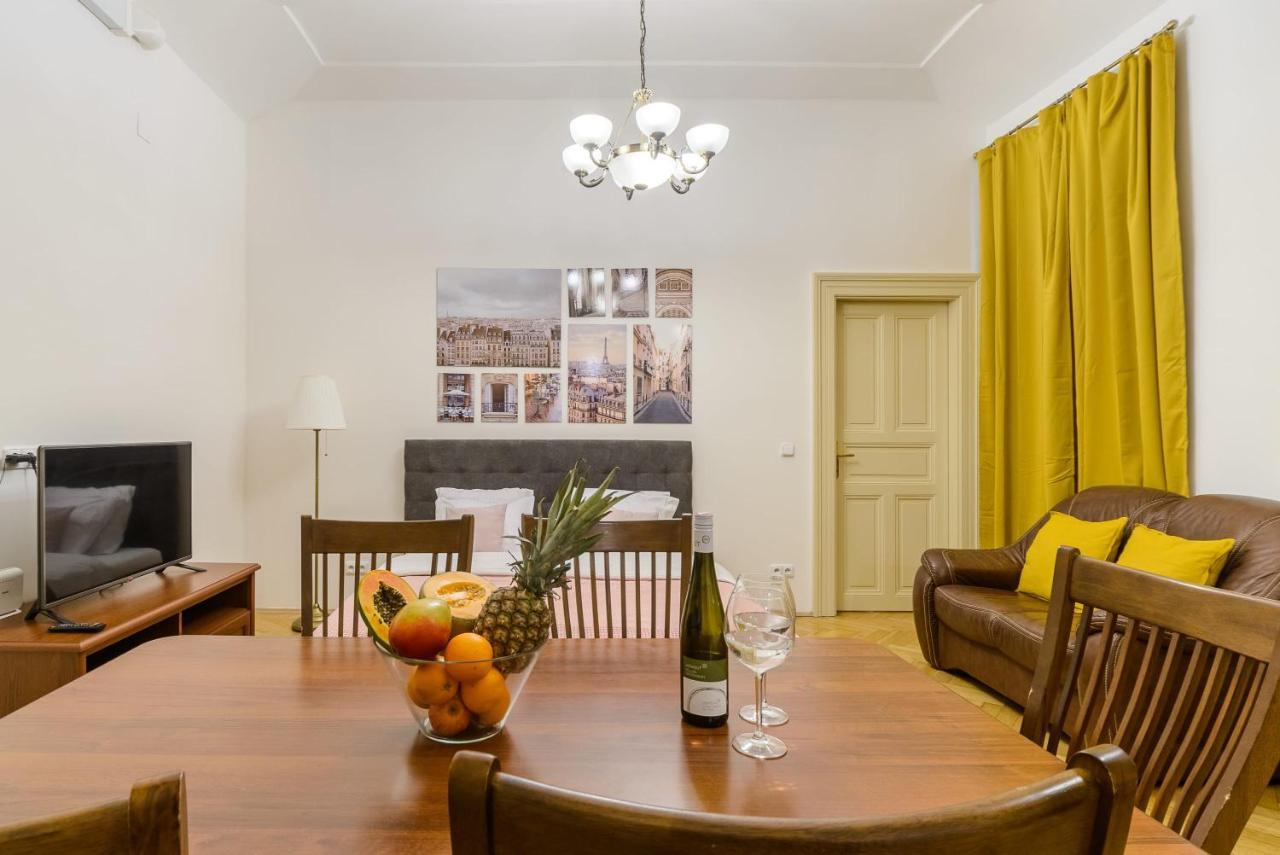 Cozy Apartment Near Stefanikuv Most براغ المظهر الخارجي الصورة