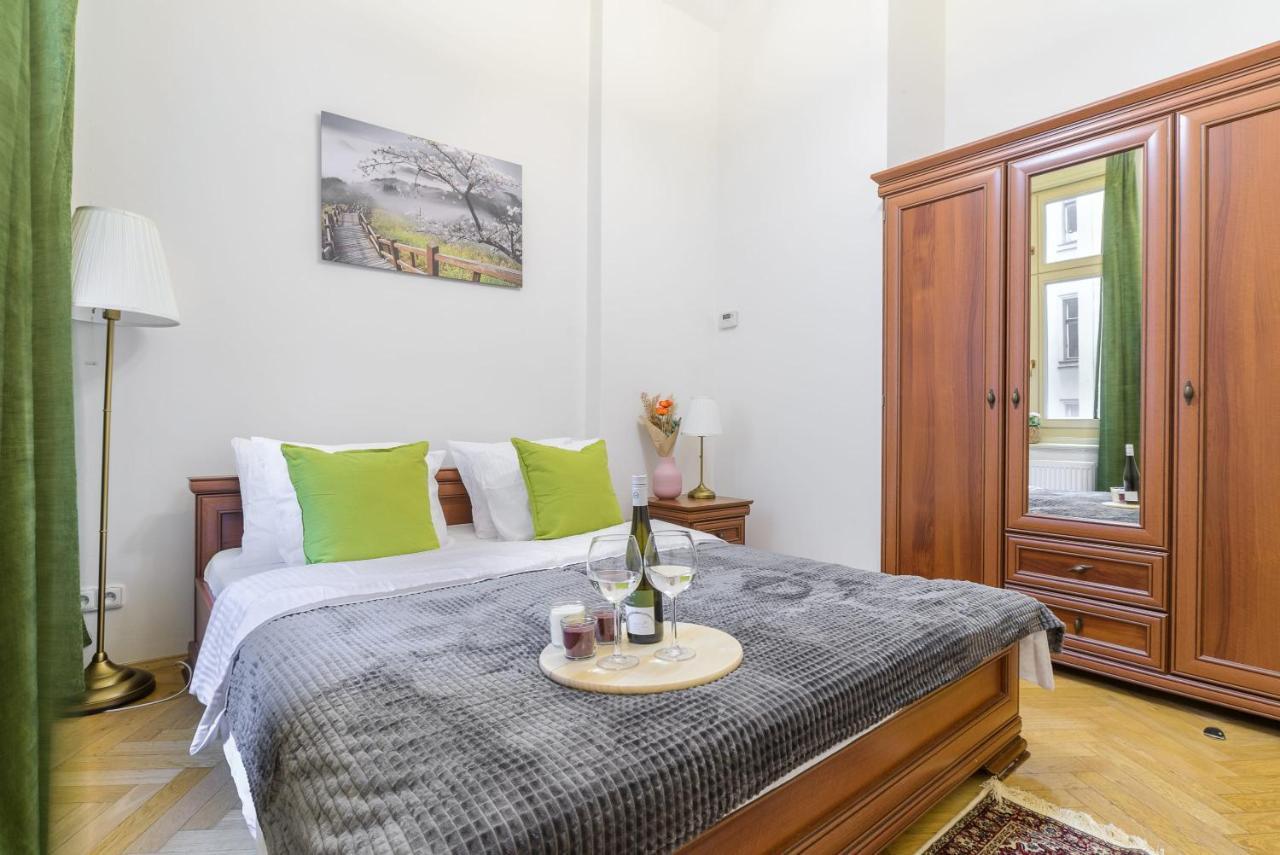 Cozy Apartment Near Stefanikuv Most براغ المظهر الخارجي الصورة