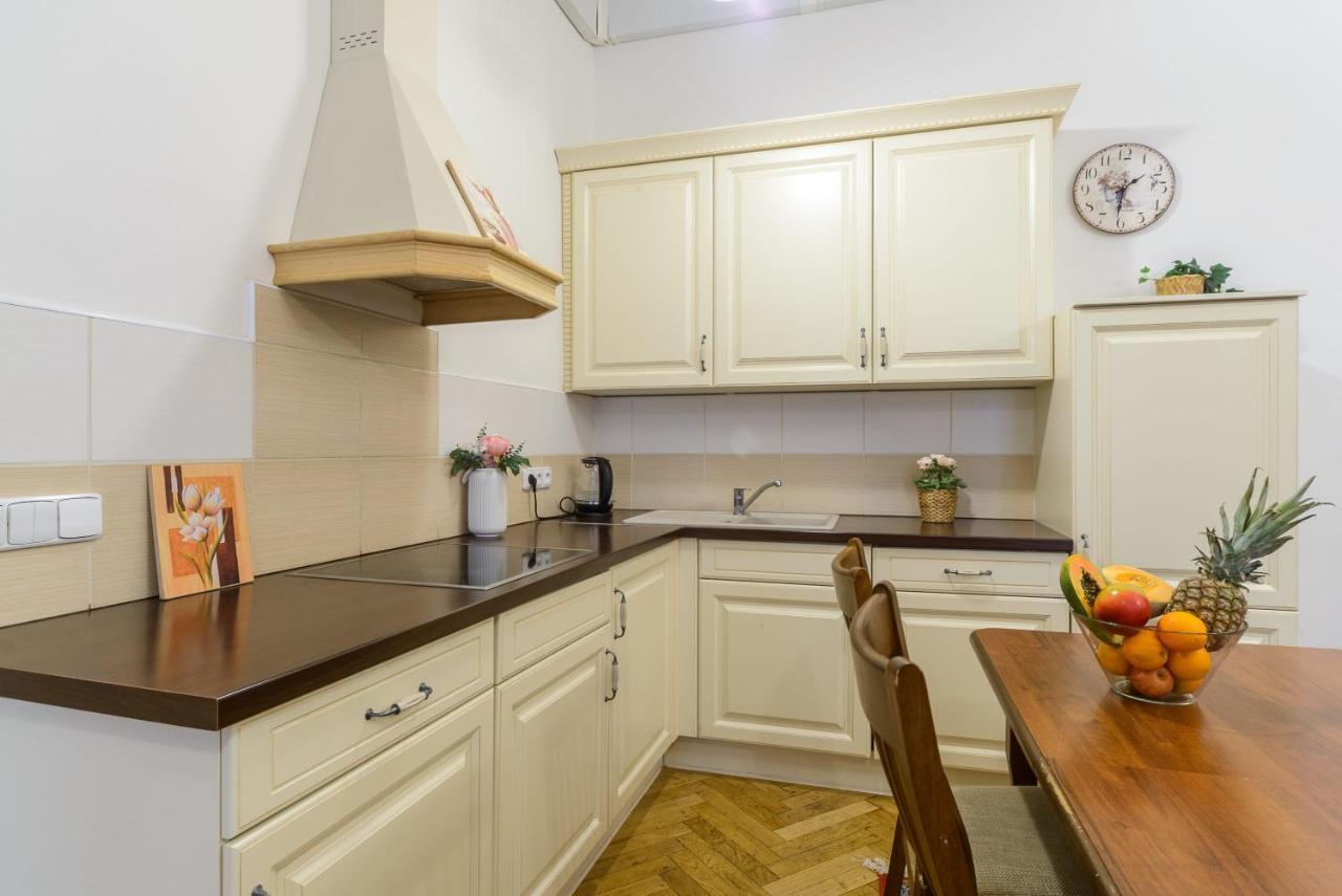 Cozy Apartment Near Stefanikuv Most براغ المظهر الخارجي الصورة