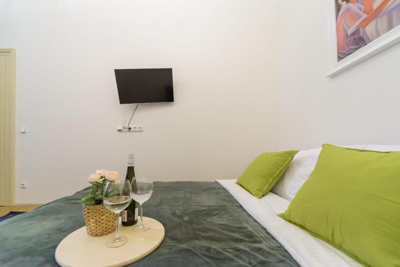 Cozy Apartment Near Stefanikuv Most براغ المظهر الخارجي الصورة
