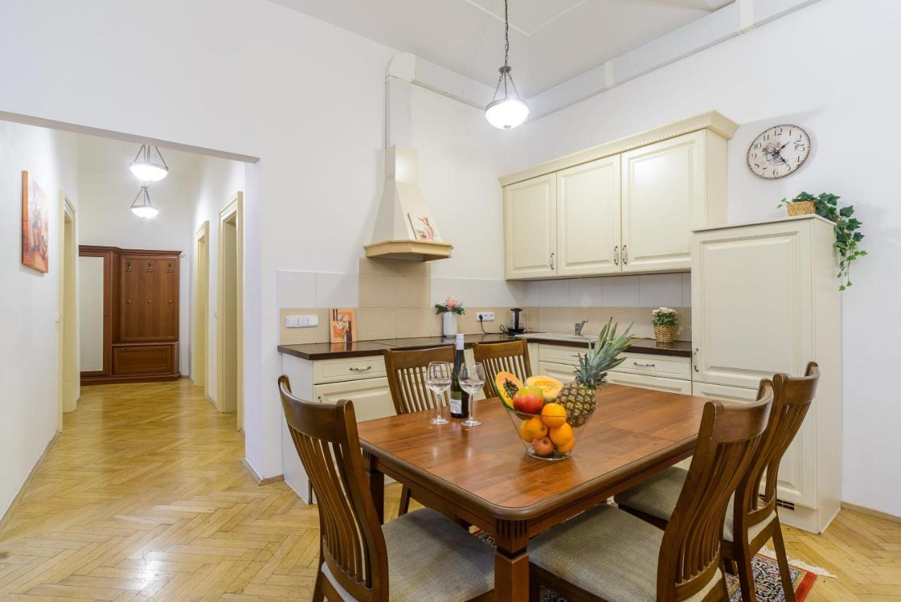 Cozy Apartment Near Stefanikuv Most براغ المظهر الخارجي الصورة